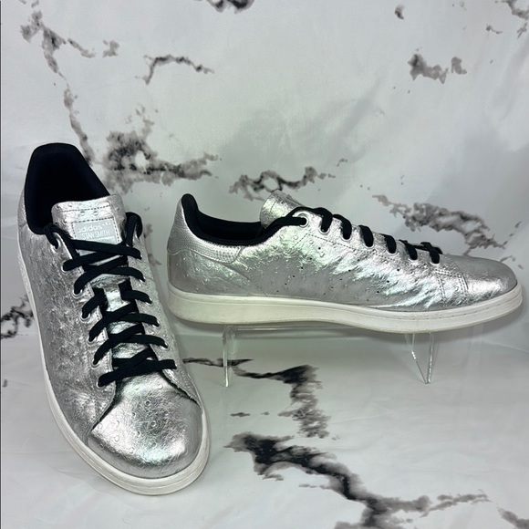 Adidas Stan Smith Ostrich Sneakers Silver Metallic Low Top Tennis Shoes AQ4706